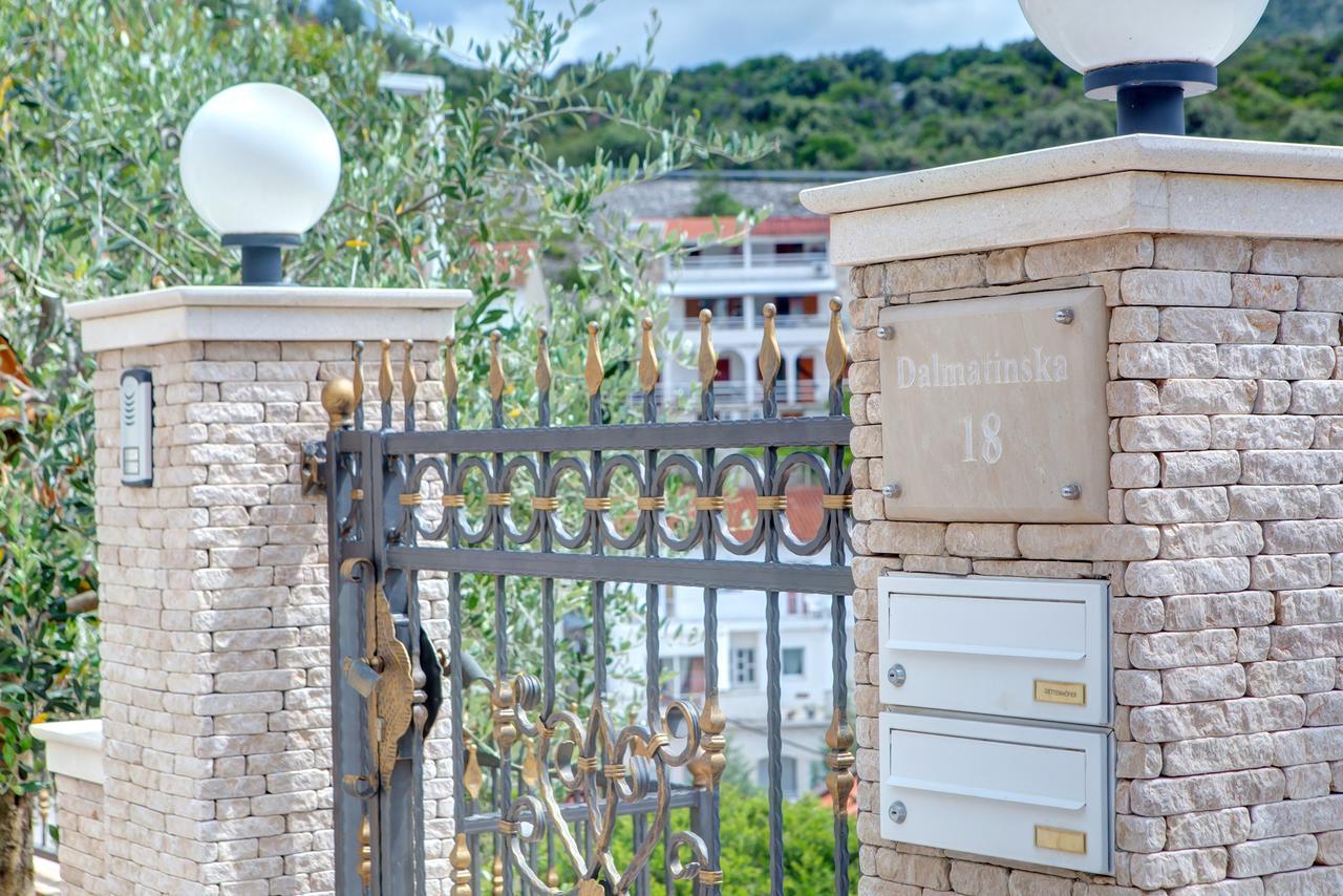 Apartments D&M Neum Eksteriør billede